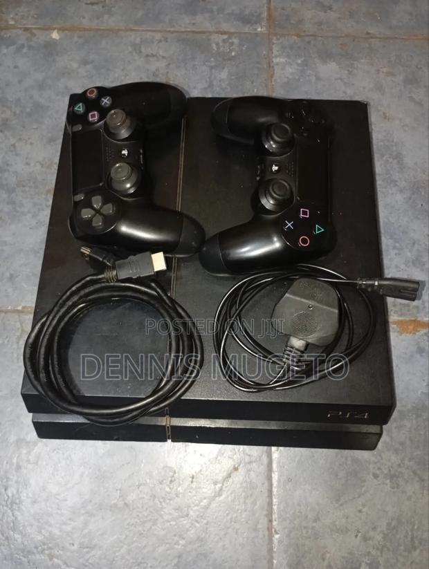 Ps 4 Console *Chipped* 500gb