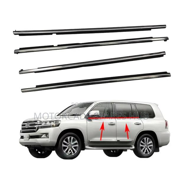 Toyota Landcruiser 200 Series Chrome Weather Strips Rubber Moulding