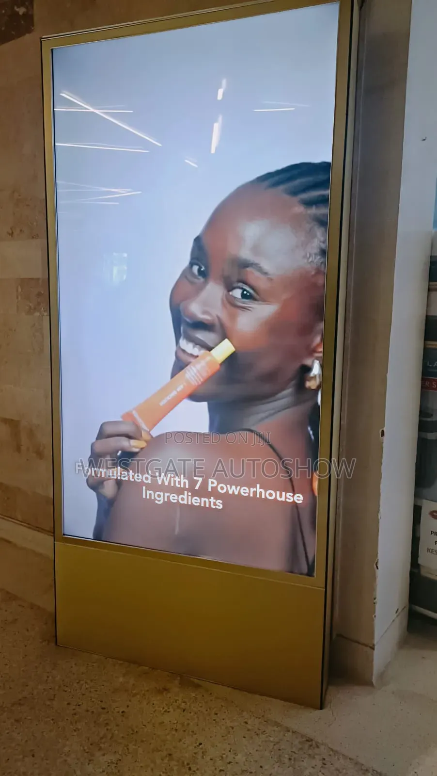 Advertising Screen 85" Frameless Digital Display