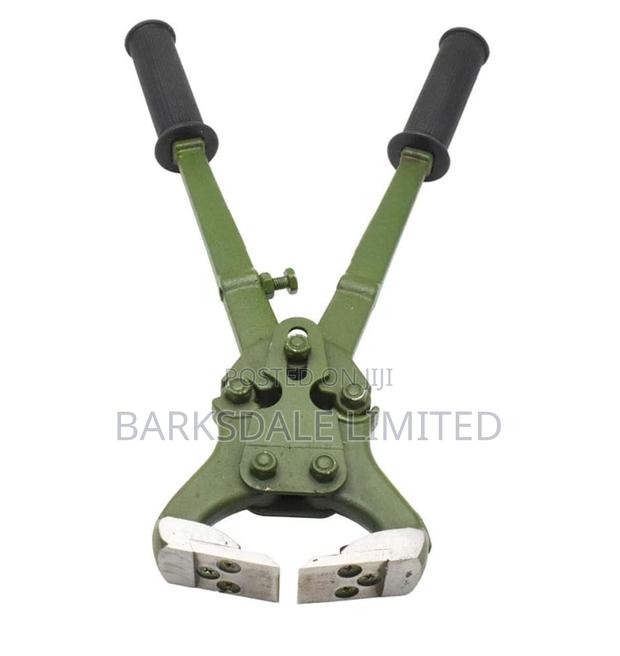 Hoof Clippers Cattle Horse Cow Goat Pincers Grips 4cm Nail Puller
