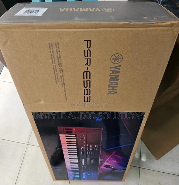 New Model PSR E 583 Yamaha Professional Keyboard Plus Power Adapter - thumbnail 3