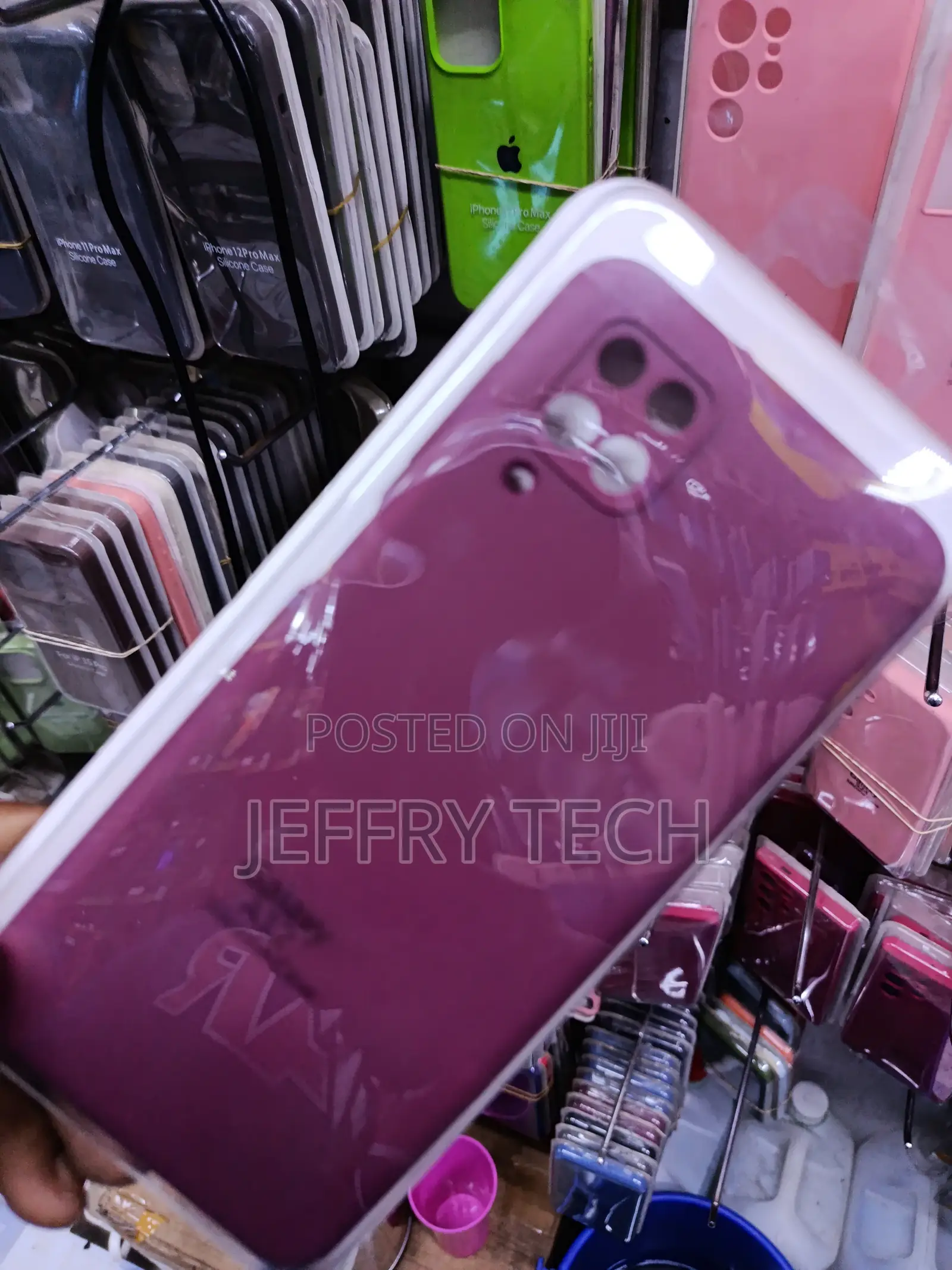 Jemin Samsung Galaxy A12 Liquid Silicone Case With Fur Lining
