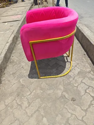 Pink Styling Seat