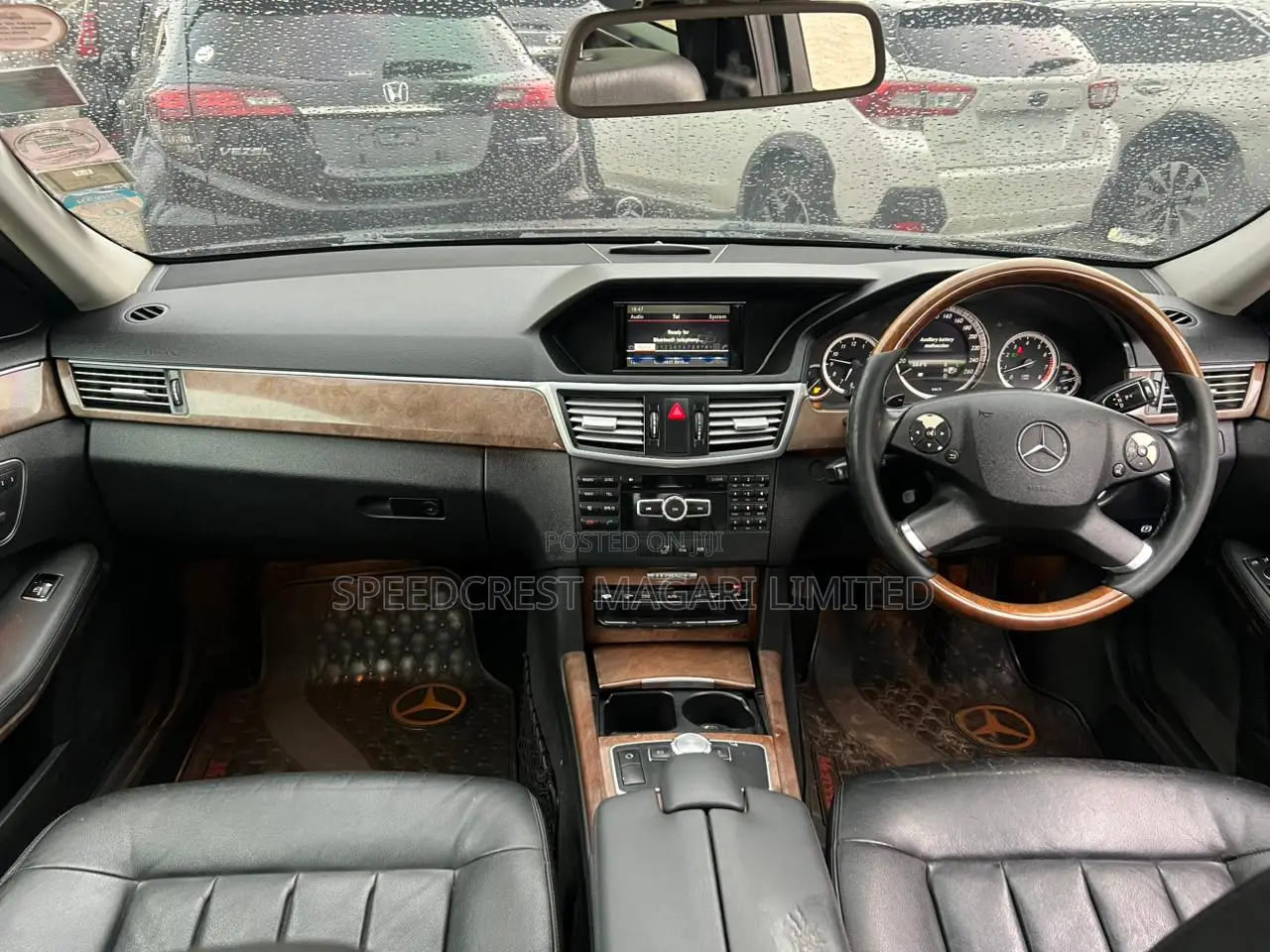 Mercedes-Benz E200 2013 Blue
