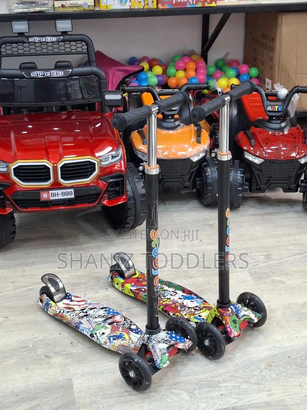 Lightweight Kids Scooter With Led Lights