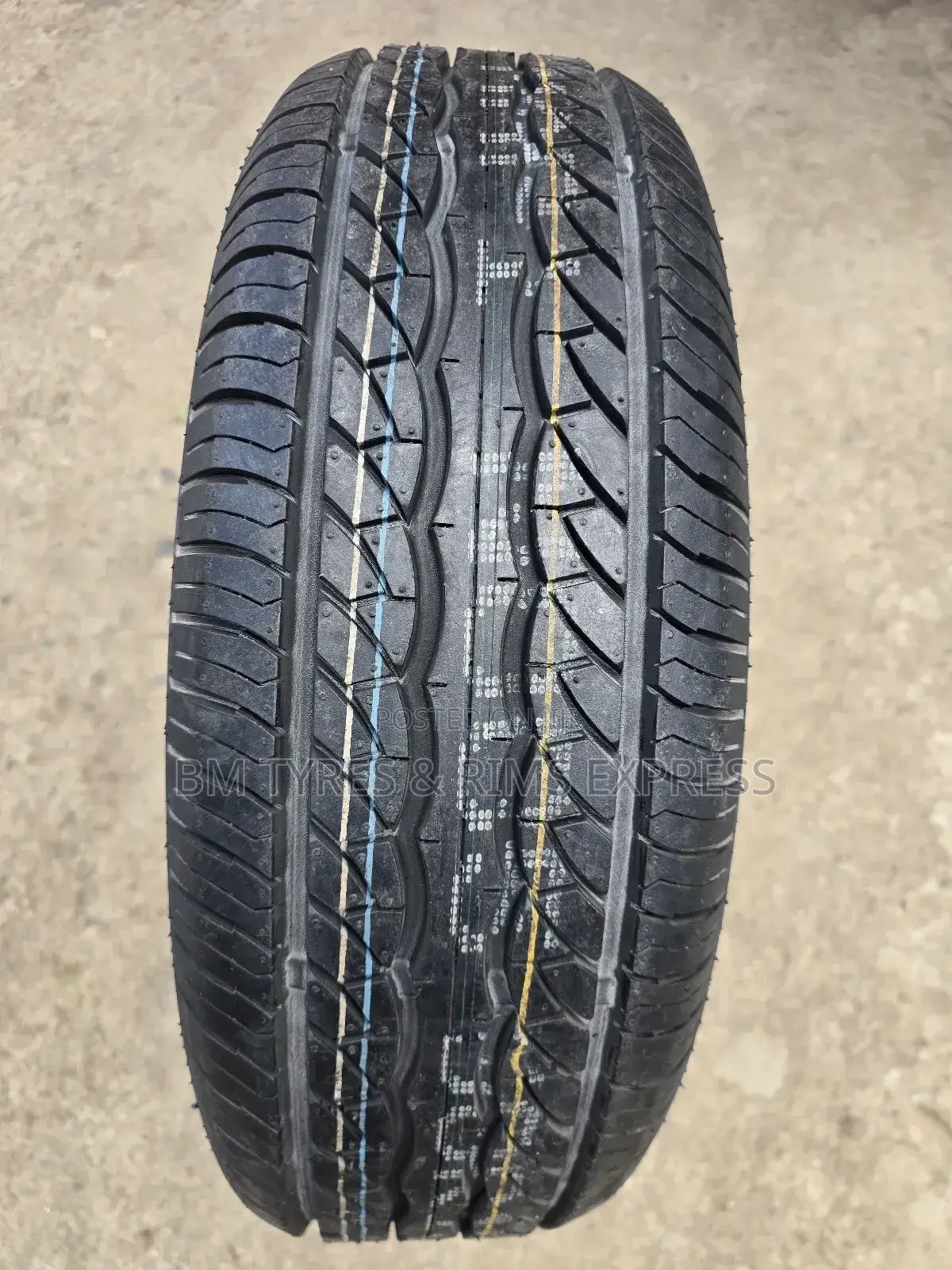 205 /60 R15 Maxxis Tyres