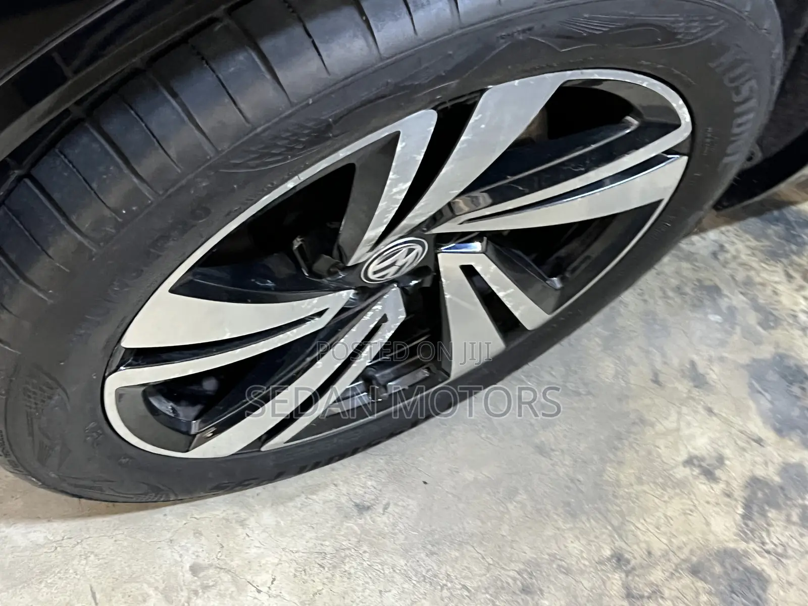 Volkswagen Touareg 2021 Black