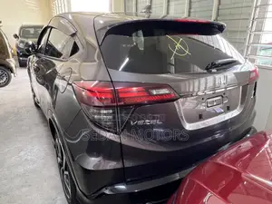 Honda Vezel 2019 Brown