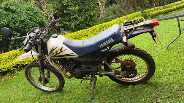 Yamaha DT175 2019 White - thumbnail 6