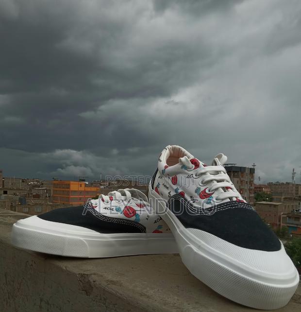 Street Vibes Canvas