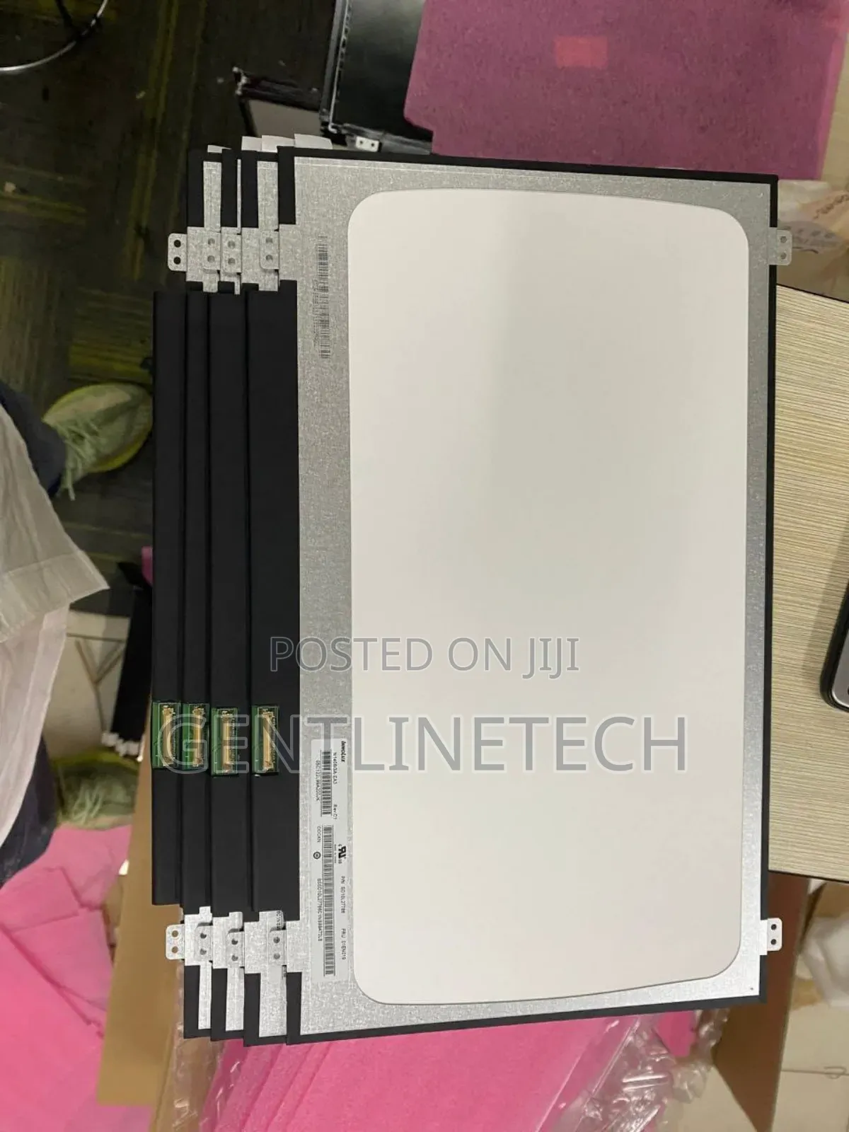 15.6 Slim Led Laptop Screen 30 Pin – Durable Clear