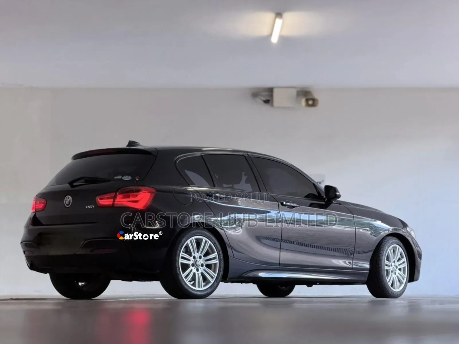 BMW 118i 2016 Black