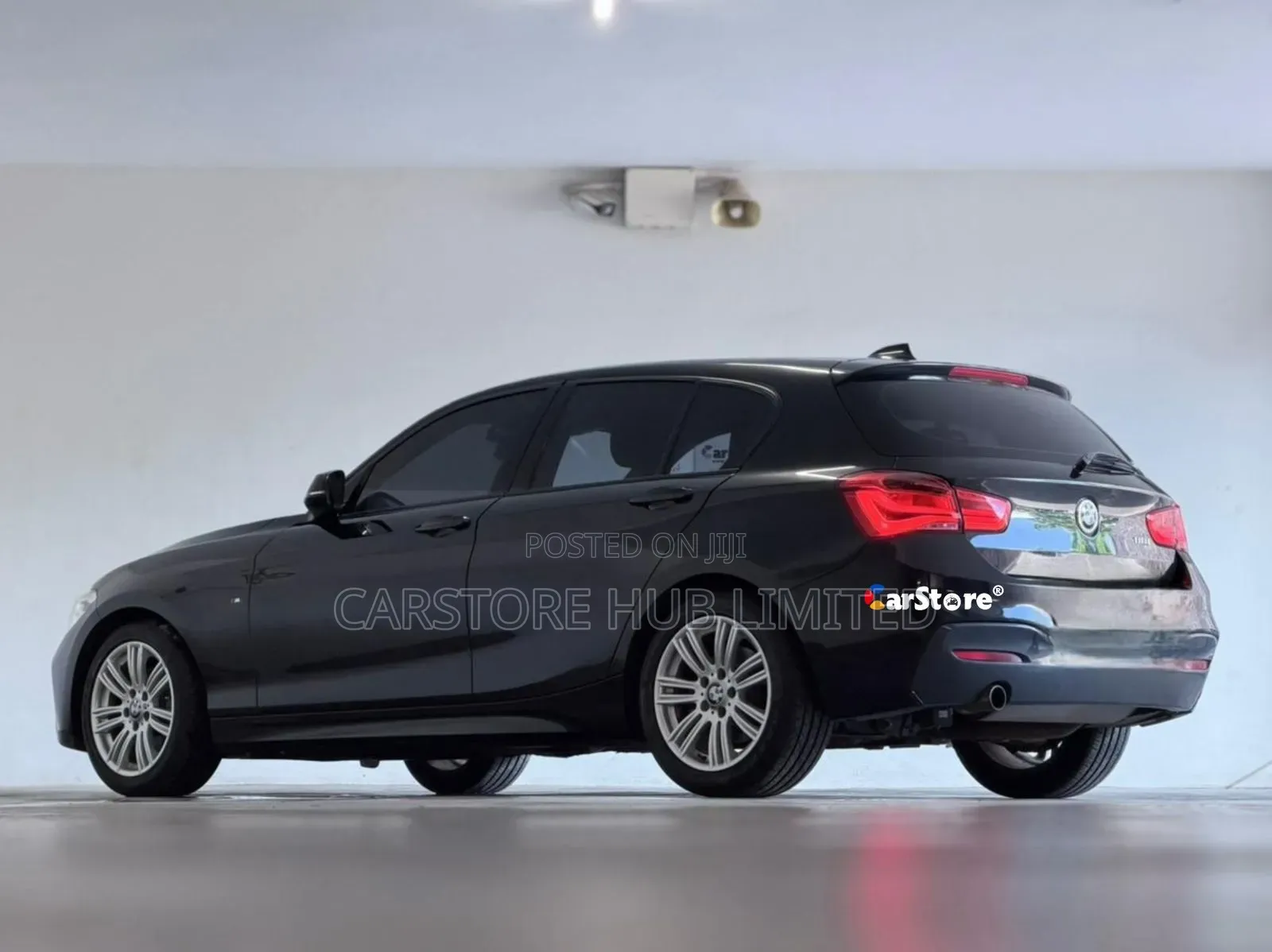 BMW 118i 2016 Black