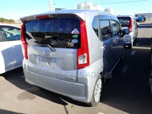 Daihatsu Move 2020 Silver