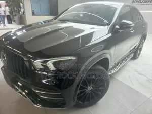 Mercedes-Benz GLC-Class 2019 Black
