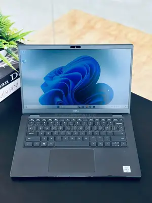 Laptop Dell Latitude 7410 16GB Intel Core i5 SSD 256GB