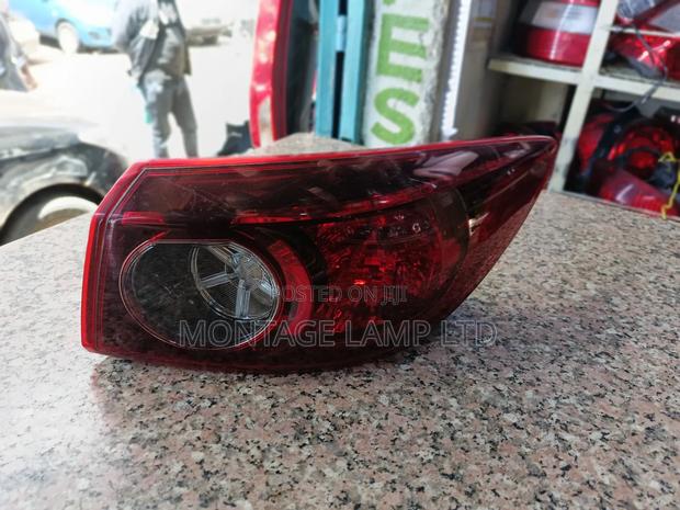 Mazda Axela Tailight New