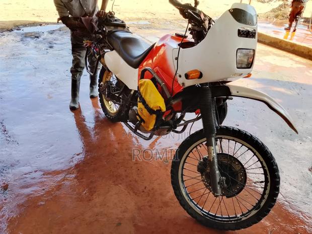 Yamaha 2005 Red - thumbnail 2