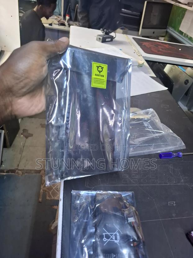 Hp Elitebook 840 Batteries