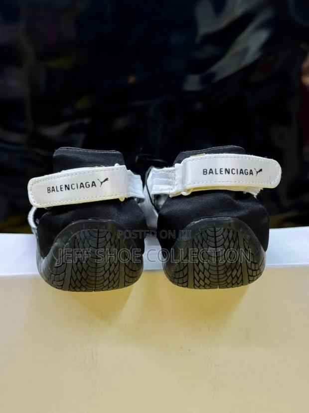 Balenciaga  Puma Ballet 
“ Black/ White ” - thumbnail 2