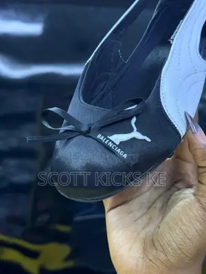 Balenciaga  Puma Ballet 
“ Black/ White ”