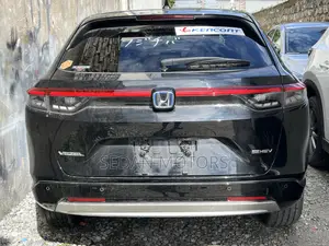 Honda Vezel 2021 Black