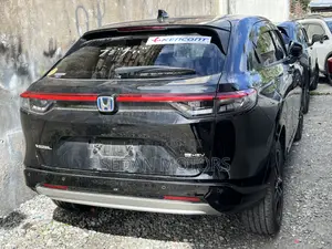 Honda Vezel 2021 Black