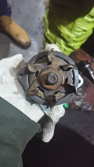 Vq25 Water Pump for Nissan Teana,Fuga