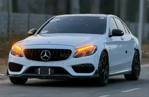 Mercedes-Benz C450 2016 White