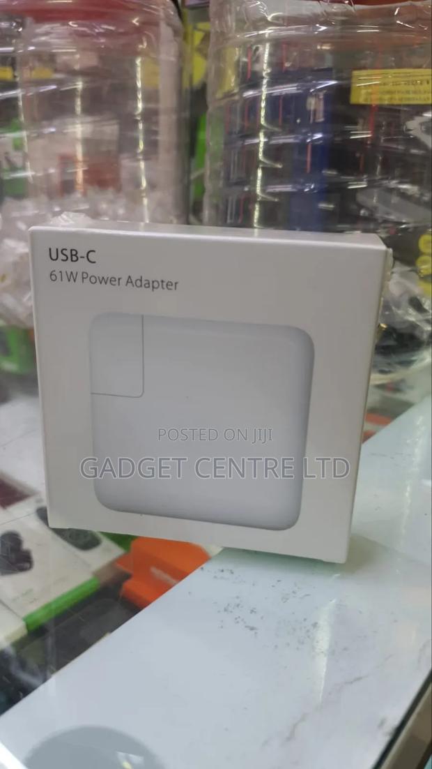 Macbook Adapter Type C 61w Original - thumbnail 2