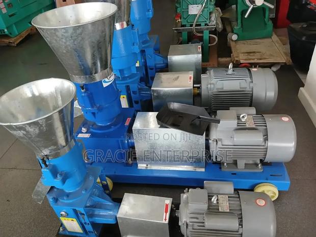Animal Feed Pelletizer Machine
