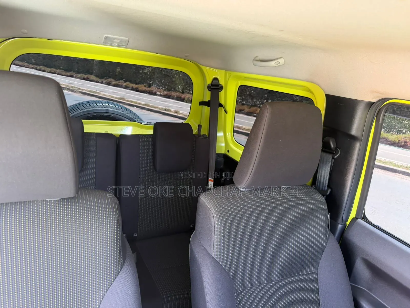 Suzuki Jimny 2022 Yellow