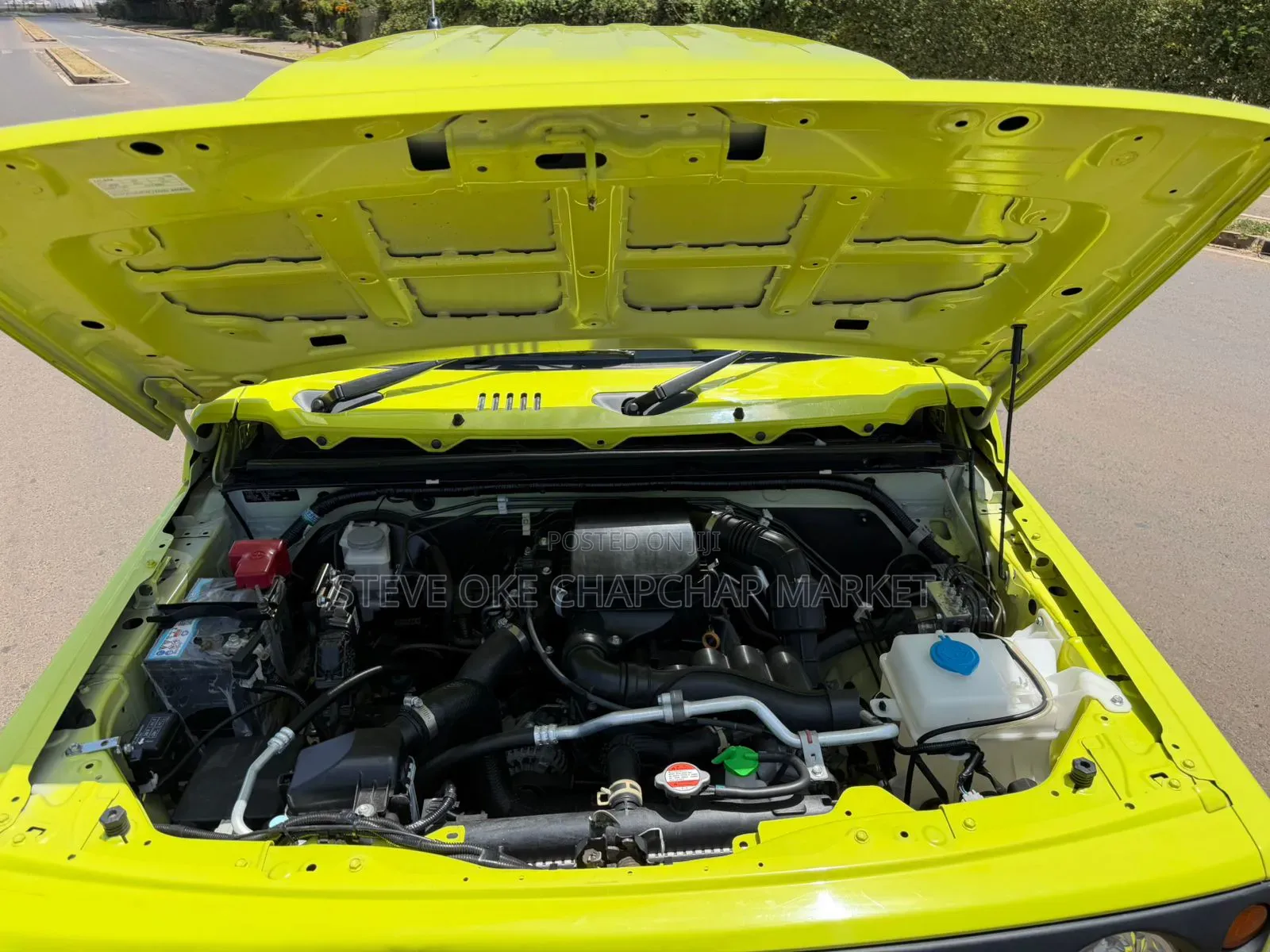 Suzuki Jimny 2022 Yellow