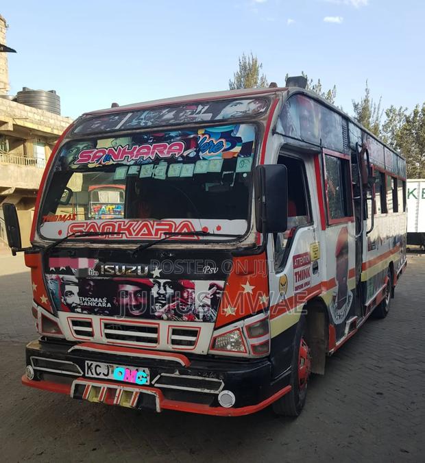 Isuzu NQR 2016 White