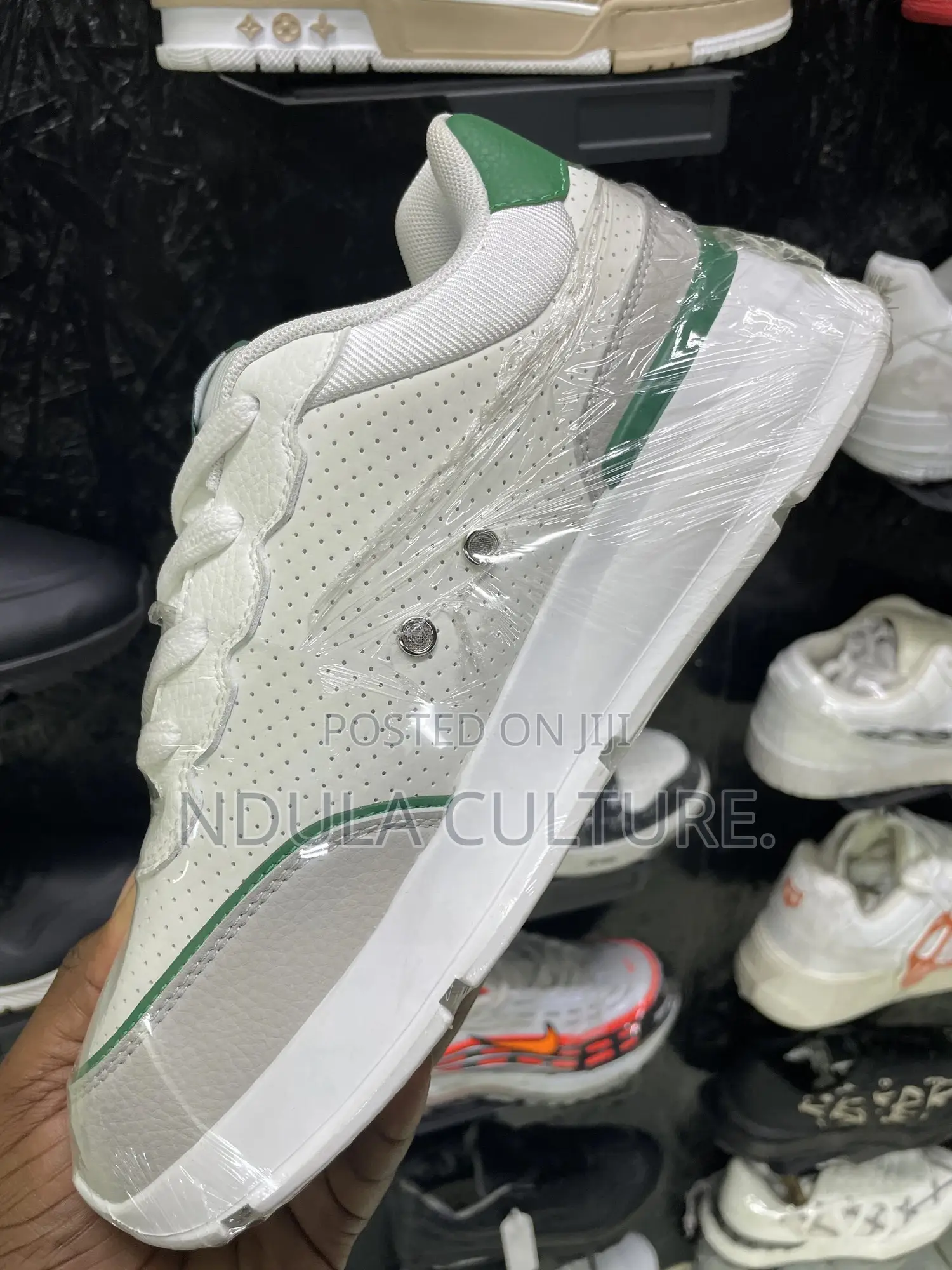 Louis Vuitton Classic Sneakers
