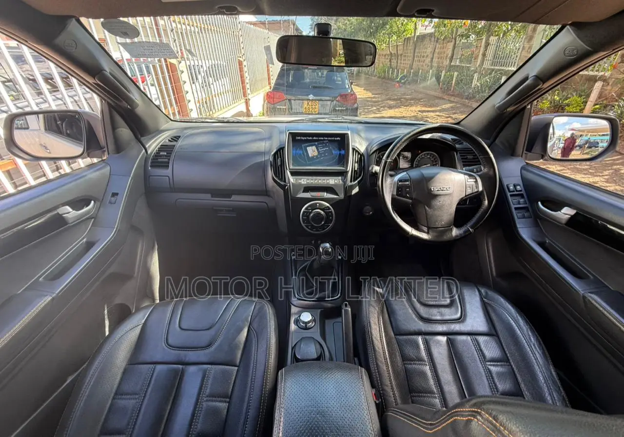 Isuzu D-MAX 2018 White