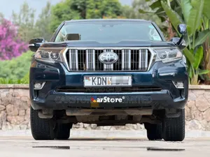 Toyota Land Cruiser Prado 2.8 2018 Blue