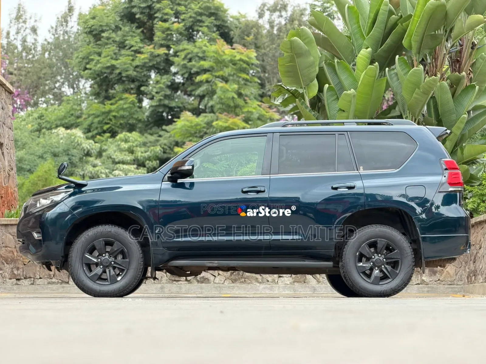 Toyota Land Cruiser Prado 2.8 2018 Blue
