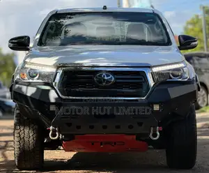 Toyota Hilux Revo Double Cab Deisel 2.4 AWD 2019 White