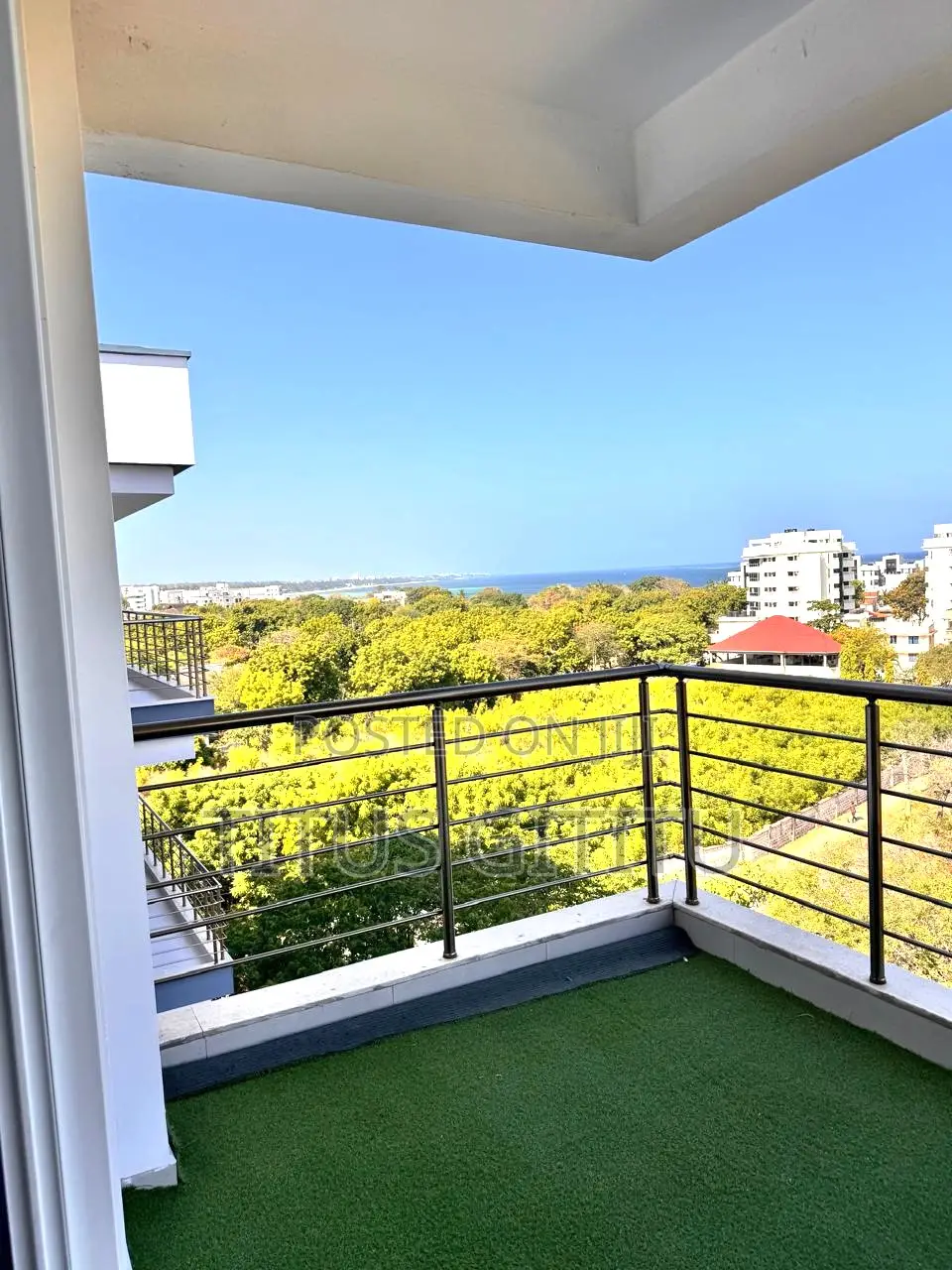 Beachview 2 Bedroom Nyali | Ac All Rooms | Sea View | Walk to Beach |