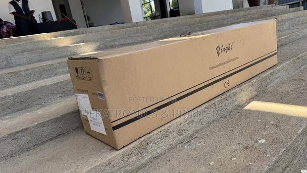 Yh-1200g 4ft Contour Cutting Plotter - thumbnail 3