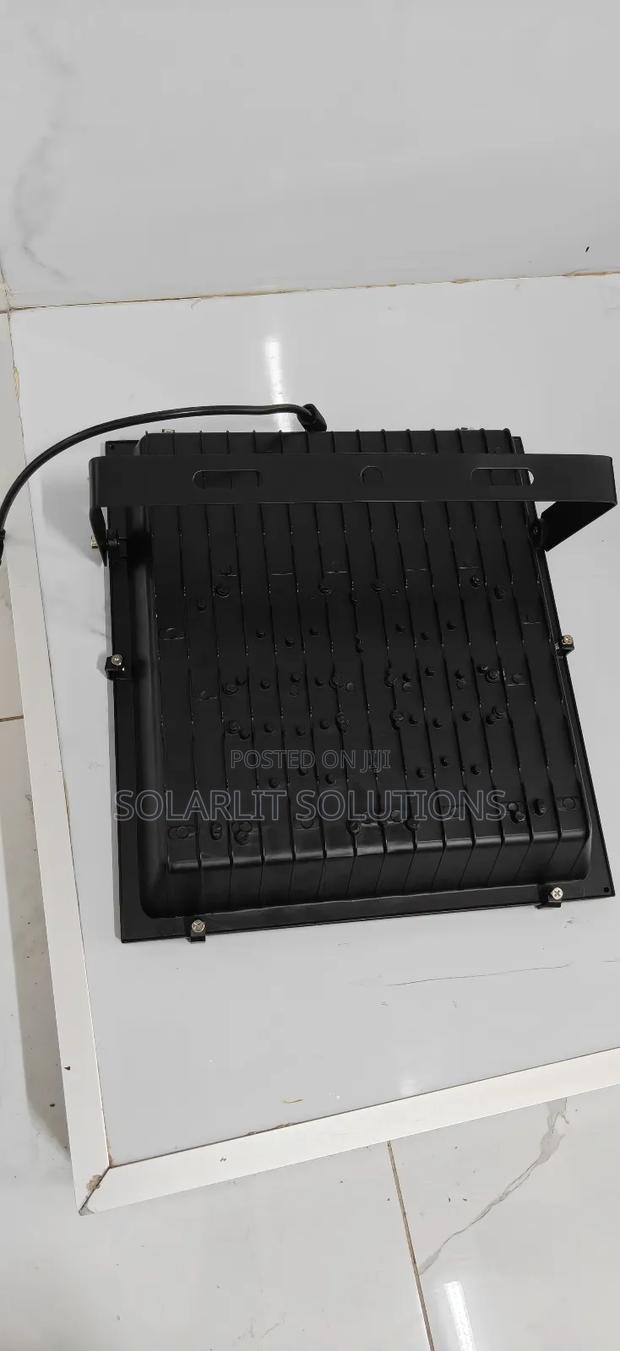 400w Solar Floodlight - thumbnail 5