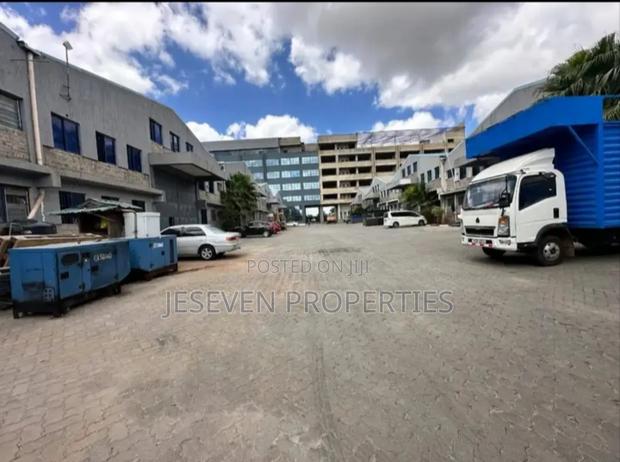 9000 SQFT Warehouse/Go Down for Rent in Syokimau Mombasaroad - thumbnail 3