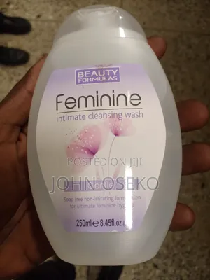 Beauty Formula Feminine Intimate Wash