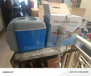 Cooling And Warming 7.5 L Car Fridge