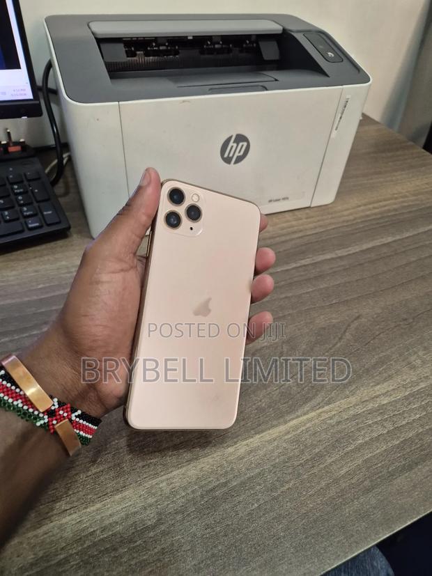 Apple iPhone 11 Pro Max 256 GB Gold - thumbnail 5