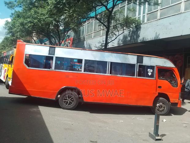Isuzu NQR 2019 Orange - thumbnail 2