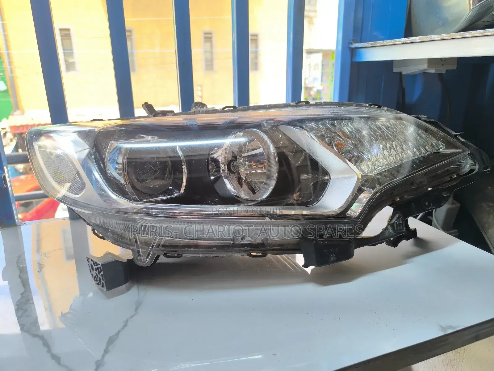 Honda Fit 2015 Xenon Headlights
