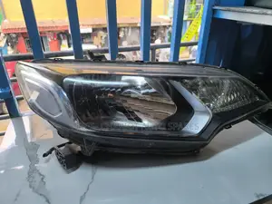 Honda Fit 2015 Non Xenon Headlights
