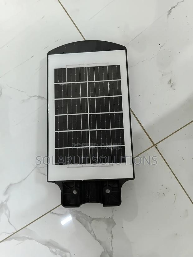 200w Solar Streetlight - thumbnail 2